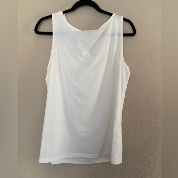Title Nine Women’s White Breeze Tank Top Cloud Dancer Cowl Neck Sz L Gorpcore - Picture 2 of 6